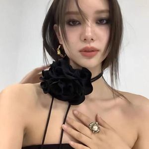 Chains European American Novel Simple Camellia Pendant All-matched Clavicle Chain Adjustable White Wax Rope Cold Wind Necklace