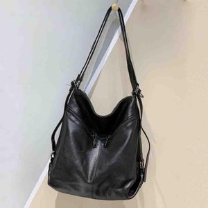 Kvällspåsar Ms Minimalist Style Lady Handbag Luxury Top Layer Cowhide Leather Tote Multi-Function Shoulder Bag Back Pack 2023