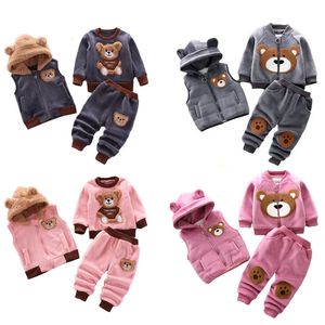 Rompers Baby Boy Clothes Autumn Cotton Thick Warm Casual Hooded Sweater Winter Cartoon Cute Bear ThreePiece Baby Girl Suit 05Y 230823