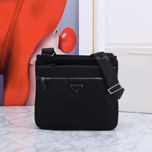 Nylon Messenger Borsa Black Crossbody Bags Bags a ascelle a ascelle Hardware Triangolo doppia chiusura della cita