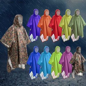 Cappotto antipioggia portatile multifunzionale 3 in 1 Escursionismo da campeggio Impermeabile Poncho Tappetino Tenda da sole Attività all'aperto durevole Attrezzatura antipioggia Q230825