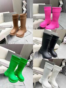 Boots 2023 Women Designer Boots Rain Rubber Winter Rainboots Platform Half Pink Black Green Outdoor Size 35-46 babiq05