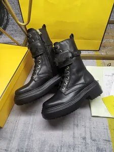 المصمم الكلاسيكي Ultra Mini Boots Snow Boot Platform نساء الرجال فرو خروف تسمان تازان تازن كستناء بذور الخردل 0821