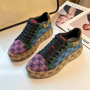 2023 New Style Luxury Designers Pu Leather Casual Shoe Women Shoes Embroidered Beige Fashion Classic Top-Quality Size 35-40