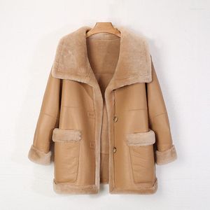 Women's Trench Coats 2023 Winter Fashion Sheep Fur Sheepskin Surface Wool Lining Double Face Jacket Coat