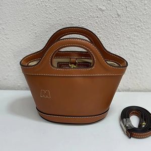 Сумки для плеча на плечах летние кусочки для покупок дизайнер и сумочки Lady Lady Lady Luxury Brands Brands Sag Sag для женщин плетение сумочки