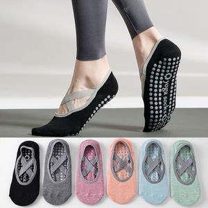 Calzini sportivi in cotone a pois in silicone antiscivolo da donna di alta qualità Pilates traspirante Barre Yoga danza classica per fitness 230824