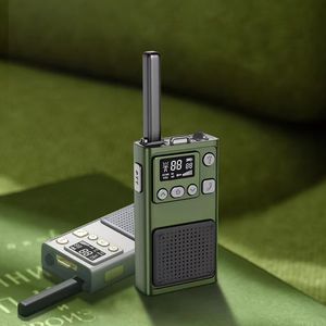 Walkie talkie comunicador da 5 km radio bidirezionale giocattolo da campeggio interfono walkie talkie wireless digitali per bambini con torcia elettrica