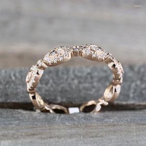 Кластерные кольца модные деликатные кросс -женские кольца свадьба/годовщина дня рождения подарки элегантные женские аксессуары прибытие украшения