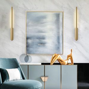 Duvar lambası modern basit çizgiler altın İskandinav yatak odası ışık lüks erkekler minimalist wandverlichting oturma odası dekorasyon