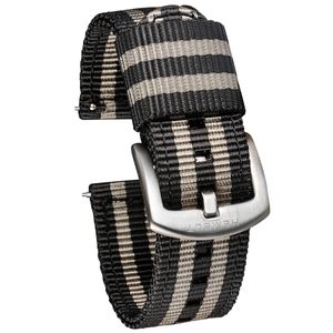 Cinturini per orologi Cinturini da polso con movimento a sgancio rapido in nylon militare per uomo Fibbia spazzolata resistente 18mm 20mm 22mm 24mm 230825