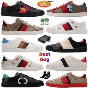 Gratis fraktdesigner Mens Italy Bee Ace Casual Shoes Women White Flat Leather Shoe Green Red Stripe Embroidered Couples Trackers Sneakers Storlek 35-46