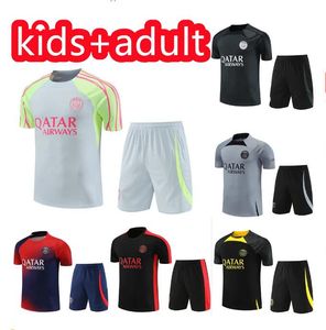 PSGS Tracksuit Vest 23 24 Kids Paris Mbappe Sportswear Training Suit Suit Suced Sup Football Kit Uniform 2023 2024 Chandal Sweatshirt Sweater Kit