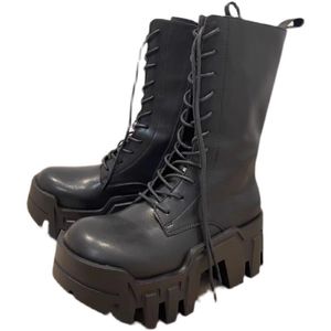 2023SS Rock Tank Fashion Bunk Boots Shoes Black