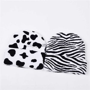 Beanie/Skull Caps Zebra Mönster Ko Mönster Stickning Keep Warm Crimping Beanie Hat Unisex Autumn Winter Fashion Stripe Skull Cap Women Ski Cap L0825