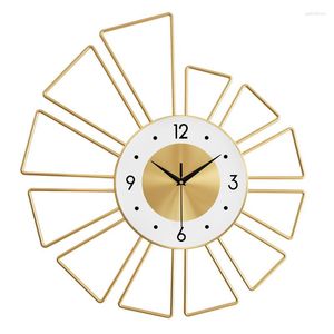 Wall Clocks Silent Simple Modern Clock Metal Lines Battery Operated Creative Non-Ticking Living Room Home Decorative