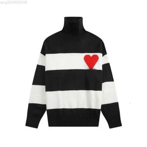 2023 Yüksek Yaka Fransa Moda Tasarımcıları Amis Paris Sweaters Amies de Coeur Heart Desen Emnoidered Men için Örmece Örtü