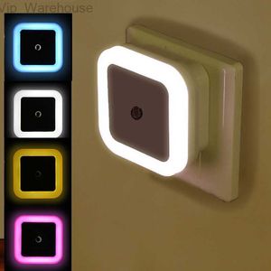 Mini LED Night Light UE/US Plug-in Dusk to Dawn czujnik Noce ścienne Lampa Plac do sypialni korytarza korytarza 110V 220V HKD230824