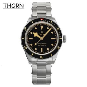 Armbandsur Thorn BB58 Luxury Men Watch 39mm Vintage Diver NH35Movement Automatisk mekanisk safirkristall 20Atm Watertproof C3 Luminous 230824