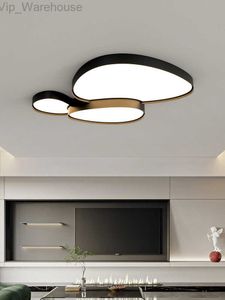 Luz da sala de estar 2023 moderna lâmpada de teto led para sala de jantar quarto nórdico simples preto branco lustre de teto interior hkd230825
