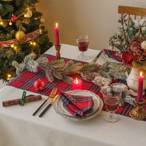 Tischläufer Weihnachten, Polyester, rot kariert, Tischläufer, isoliert, garngefärbt, Tischweg, weihnachtlich bedrucktes Tischset, Haushalts-Weihnachtsdekoration 230824