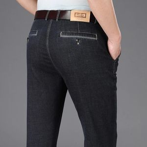 Mens Jeans Mens Business High midja denim kostym byxor trendiga mode sträcka lös rak tunna middleaged äldre märkesbyxor 230824