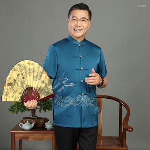 メンズカジュアルシャツ中年と年配のタングスーツ男性のための中国スタイル夏の薄い刺繍Xiangyunショートスリーブトップ