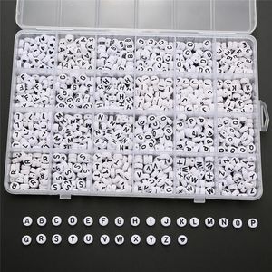 Crystal 1 Set White Flat Round Black Letter Resin English Alphabet Beads Box Diy Bracelet for Jewelry Making Accessories