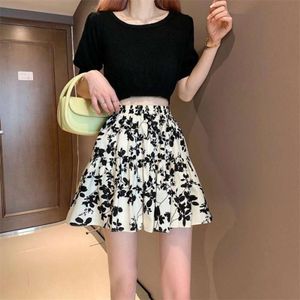 Large Size Floral Short Skirt Chiffon Half Body Anti Revealing Pants Summer Womens High Waisted Elastic Waist A