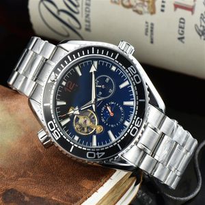 Nowy 43 mm Diver Watch marka klasyczne zegarki męskie automatyczne mechaniczne zegarek szafirowe lustro Wodoodporny zegar turbroof