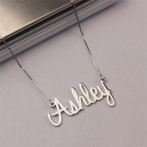 Подвесные ожерелья персонализированное пользовательское название из нержавеющей стали для женщин золотая ящик для женщин Коронный цепь Кокер почерк.