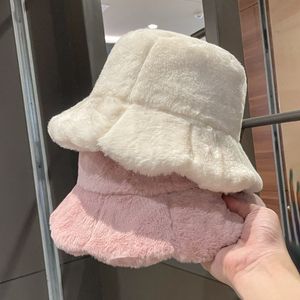 Ampla Brim Chapéus Bucket Ruffles Pelúcia Pescador Chapéu para Mulheres Inverno Ao Ar Livre Quente Panamá Baldes Tigela Cap Faux Fur Sun Caps 230825