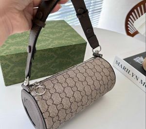Designer axelväskor kvinnors örngott väska crossbody väska mode mini äkta läder boston handväska kvinnors lyxdesigners plånbok