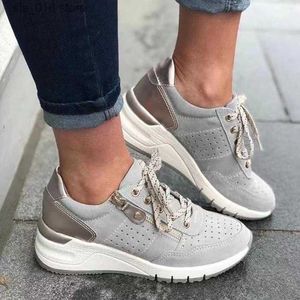 2021 Breathable Women Dress Vulcanized Casual Shoes New Styles Striped Mesh Platform Ladies Trend Sneakers Zapatillas Mu cd64