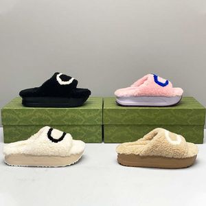 Slides de pele Designer Homens Mulheres Plataforma Mules Sandálias Moda Inverno Slides Chinelos Sapato de Lã Preta NO463