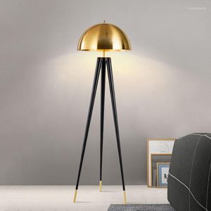 Lampade da tavolo Lampada da terra in stile industriale moderna, semplice e alla moda, per soggiorno, camera da letto, divano, sala espositiva