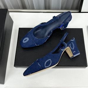 Kadın Slingbacks Elbise Ayakkabıları Yay Tasarımcı ile Bale Ayakkabıları Üzerinde Kesim Kot Mavi Siyah Tıknaz Düşük Topuk Ayak Ayak Ayak Taşları Sandalet Bayanlar Düğün Ayakkabı Slaytları