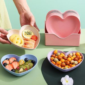 Plates 1 Set Fruit Plate Grade Unique Shape Heat-Resistant Multipurpose Stackable Heart-Shaped Desktop Spit Bone Dish Tray