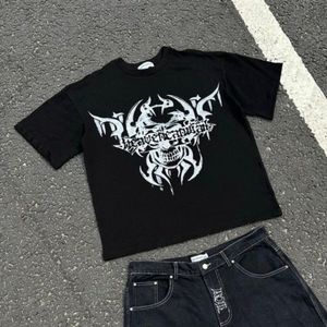 Męskie koszulki Y2K T Shirt Men Hip Hop retro czaszka graficzna graficzna nadruk ponadwymiarowy harajuku punk rock goth krótkie topy streetwear 230825