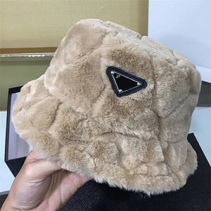 Designer Ball Caps Women's Inverted Rabbit Plush Fisherman Hat Thickened Warm Show Face Small Hat Versatile Pot