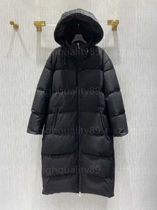 Down Jacket Winter Coat Puffer Jacka Kvinnor toppar trendig rem Buckla Design Långärmad höghals Huven Midlängd Bomullskläder Designer Women Hoodie