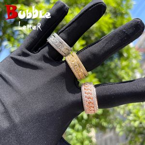 Полосы колец Bubble Letter Gold Color кольцо для мужчин заморожено, настоящая медная, вращающаяся в среднем хип -хопе, тенденция к тенденции Charms Korea 230826