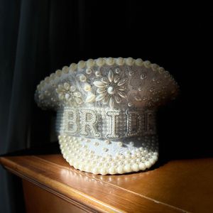 Береты 2023, женские свадебные шляпы для девичников, белая шляпа в стиле милитари, королева, сержант, капитан, роскошный жемчужный фестиваль, часть дня рождения, 230825