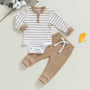 Set di abbigliamento a righe a costine per neonate Vestiti per bambine Autunno Abiti per bambini Maniche lunghe in morbido cotone Pagliaccetto Pantaloni 2 pezzi Set per capispalla per neonati 230825