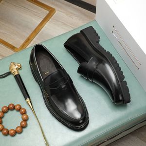 Yepyeni V Mens Loafers Elbise Ayakkabıları Resmi Üstler İtalya'da Yapılan Deri Orignal Kutu Boyutu 38-45