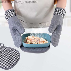 Non-Slip Silicone Oven Mitt Waterproof Heat Resistant Kitchen Gloves Long Cotton BBQ Oven Gloves for Barbecue Cooking Q230826