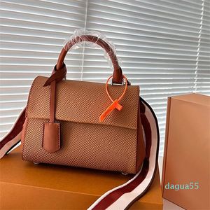 Çapraz omuz çantası flap messenger çantaları deri moda harfler çıkarılabilir geniş kayış kadın çanta çantası iç fermuar