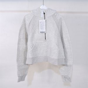 Kobiety na pół kurtki zamek błony śluzowej z kaptura jesienna koszula potu Lululy Cragenly Joga Jackets Ladies Sport Gruby Lose Krótki styl z polarem LL826