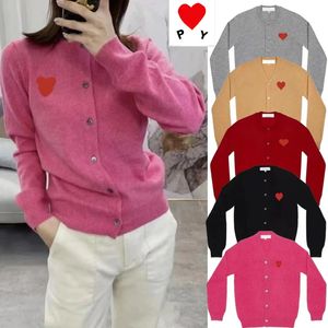 Bayan Tasarımcı Sweaters CDGS Play Sweater Örgü Commes Sıradan Erkekler Sweatshirt des rozeti Garcons Hoodie Red Heart Uzun Slevee Hırka Nakış Kış Giysileri