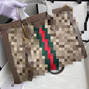 Classic fashion big capacity handbag High quality shoulder bag factory direct sales